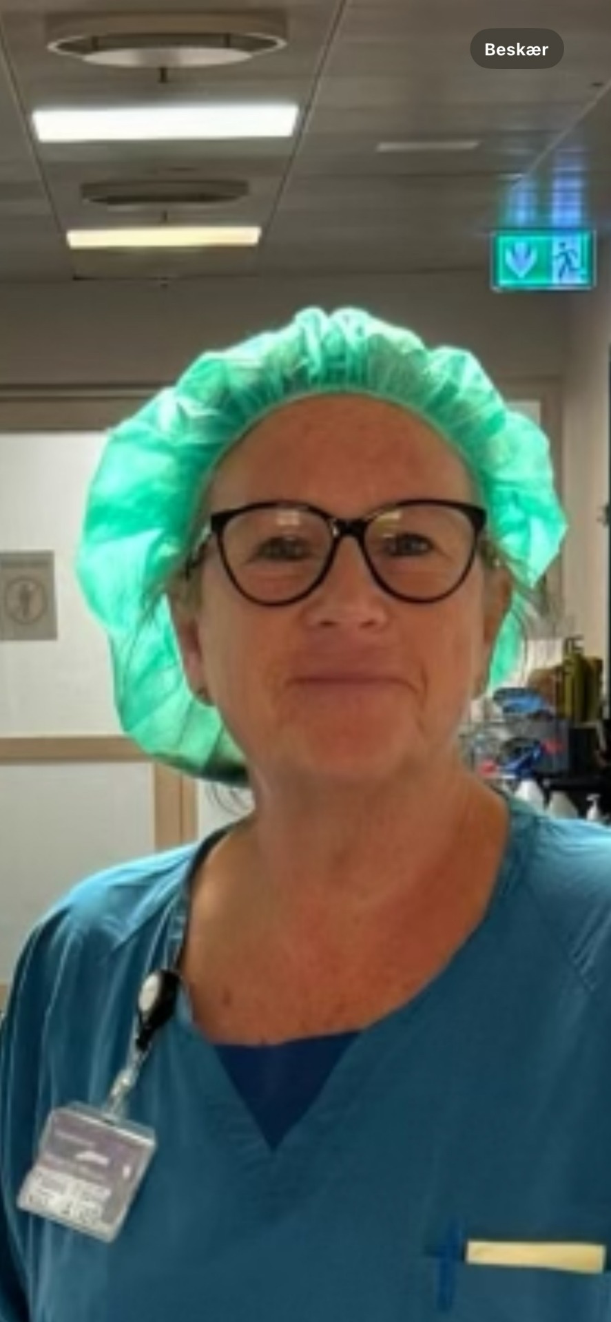Dorthe Toft Romani Bestyrelsesmedlem, sygeplejerske og hygiejnenøgleperson hjerte-lunge-kar operationsafdeling Øst 1 Aarhus Universitetshosptal Skejby e-mail: dorchris@rm.dk